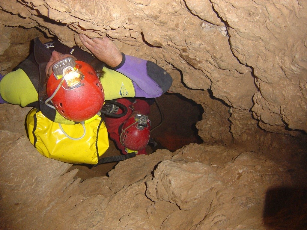 Espeleología en Asturias con RanaSella